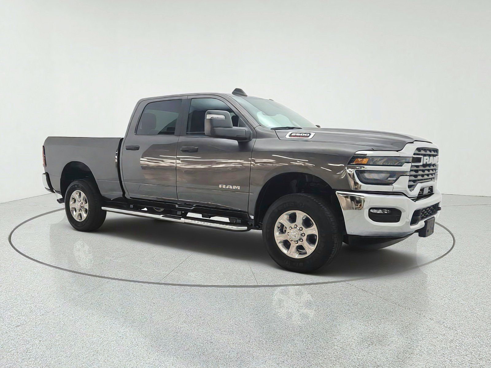Used 2026 RAM 2500 Big Horn AWD/4WD image 3