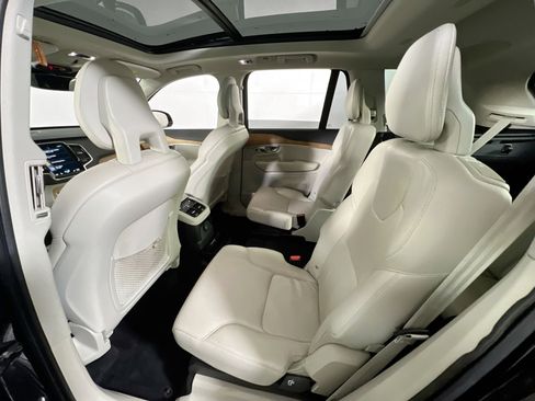 Used 2022 Volvo XC90 T8 Inscription Expression image 24