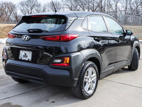 Used 2021 Hyundai Kona SE image 14