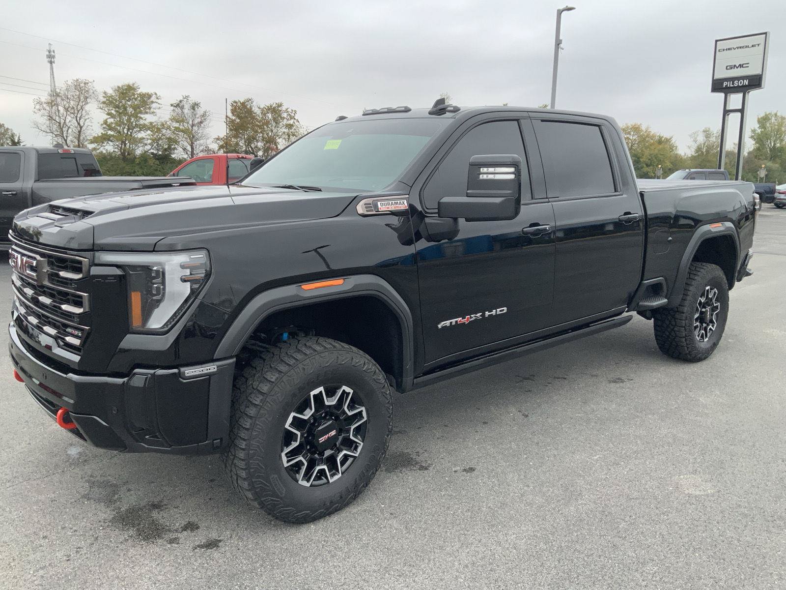 Used 2026 GMC Sierra 2500 AT4X AWD/4WD image 4