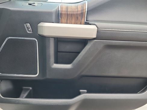 Used 2019 Ford F150 Lariat AWD/4WD image 20