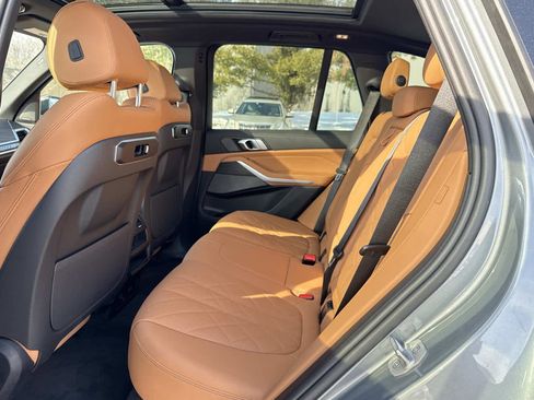 Used 2024 BMW X5 xDrive40i w/ M Sport Package image 14