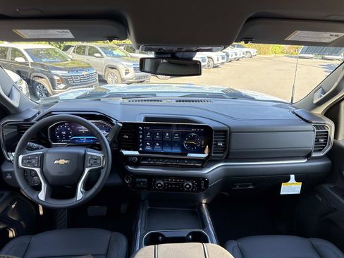 New 2026 Chevrolet Silverado 3500 LTZ image 13