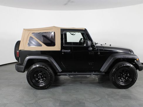 Used 2011 Jeep Wrangler Sport AWD/4WD image 11
