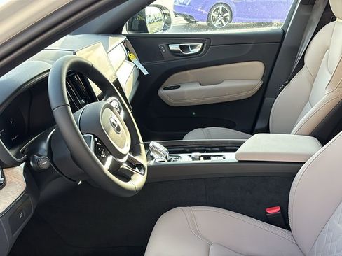 New 2026 Volvo XC60 B5 Plus w/ Protection Package Premier image 25
