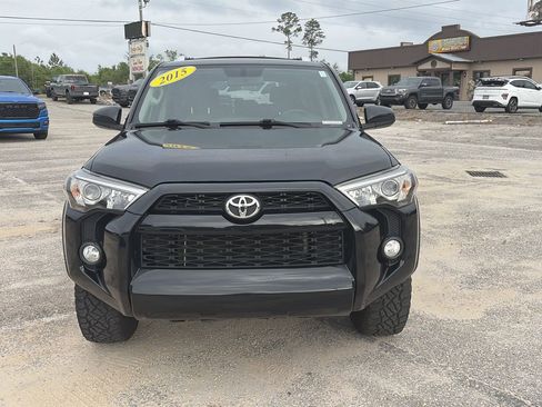 Used 2015 Toyota 4Runner SR5 RWD image 10