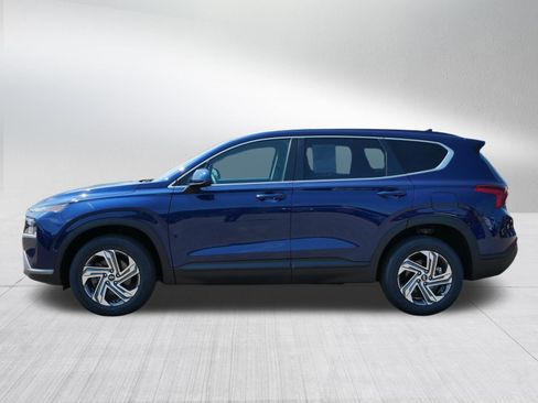 Certified 2023 Hyundai Santa Fe SE w/ Cargo Package AWD/4WD image 4