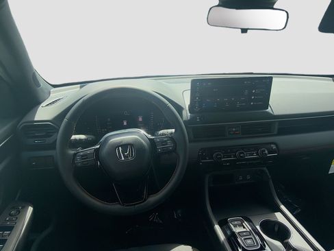 New 2026 Honda Pilot Sport image 18