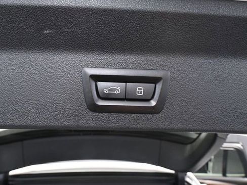 Used 2023 BMW X3 xDrive30i AWD/4WD image 42