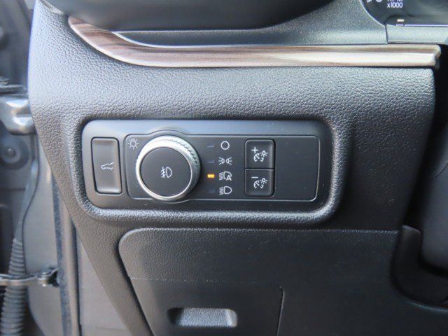 Used 2020 Ford Explorer Limited RWD image 26
