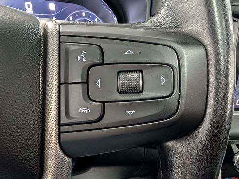 Used 2023 GMC Yukon XL Denali w/ Advanced Technology Package image 26