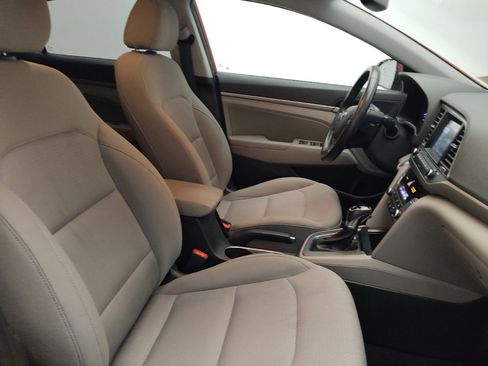 Used 2018 Hyundai Elantra Value Edition FWD image 21