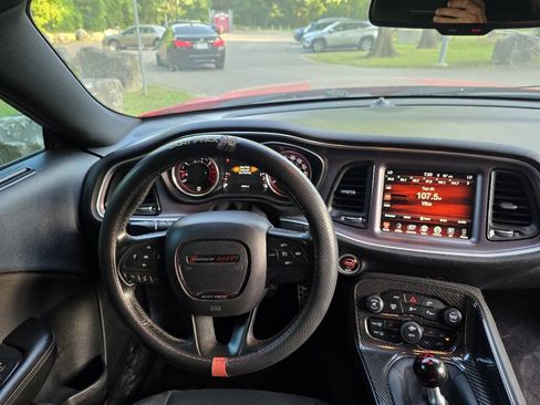 Used 2016 Dodge Challenger R/T Scat Pack RWD image 27