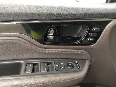 Used 2018 Honda Odyssey Elite image 27