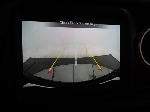 Used 2023 Jeep Wrangler Unlimited Rubicon w/ Steel Bumper Group AWD/4WD image 28