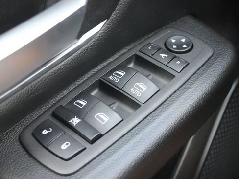 Used 2024 RAM 1500 Big Horn AWD/4WD image 18