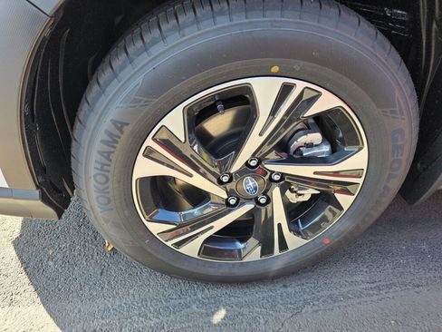 New 2025 Subaru Crosstrek 2.5i Premium image 4