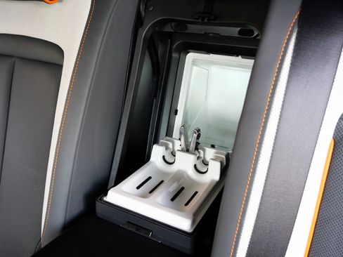 Used 2021 Rolls-Royce Ghost AWD/4WD image 35