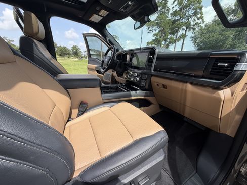Used 2026 Ford F450 Lariat AWD/4WD image 20