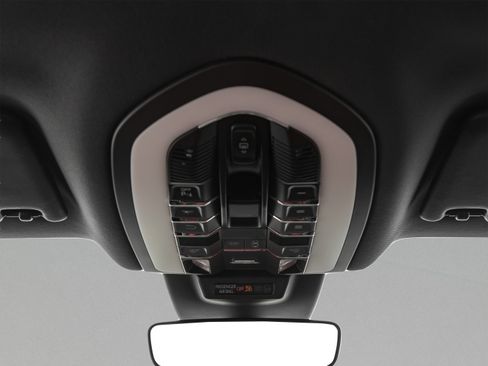 Used 2023 Porsche Macan AWD/4WD image 22