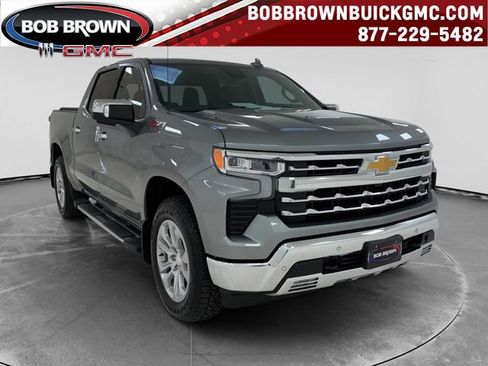 Used 2025 Chevrolet Silverado 1500 LTZ AWD/4WD image 1