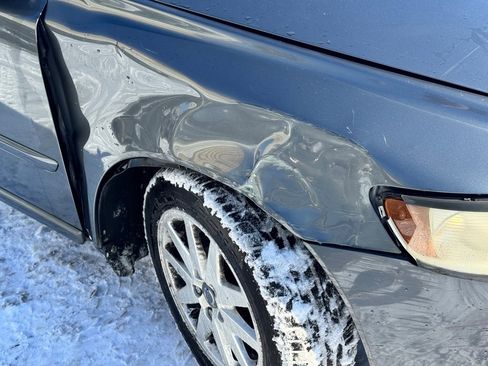 Used 2008 Volvo S40 2.4i image 4