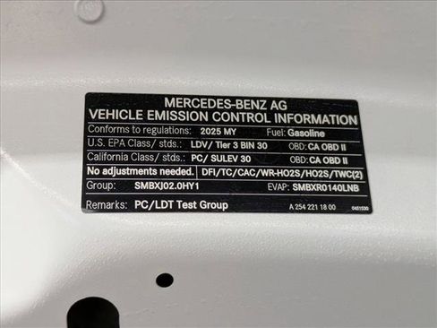 Certified 2025 Mercedes-Benz GLC 300 image 23