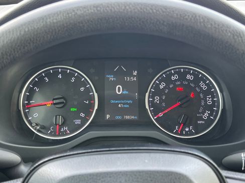 Used 2019 Toyota RAV4 XLE image 29