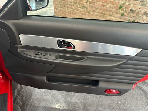 Used 2002 Ford Thunderbird image 10