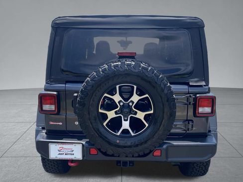 Used 2020 Jeep Wrangler Unlimited Rubicon w/ Cold Weather Group AWD/4WD image 12