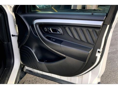 Used 2019 Ford Taurus SEL w/ Equipment Group 201A image 25