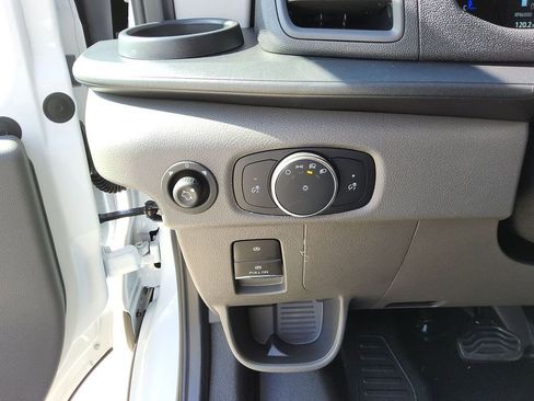 New 2026 Ford Transit 250 148 Medium Roof w/ Load Area Protection Package image 8