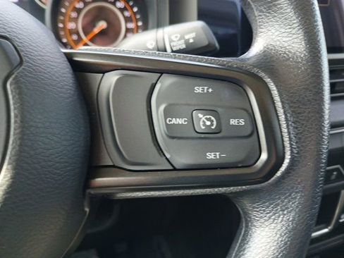 Used 2024 Jeep Gladiator Sport image 25