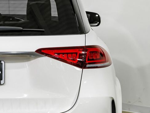 Used 2020 Mercedes-Benz GLE 350 w/ AMG Line Exterior image 40