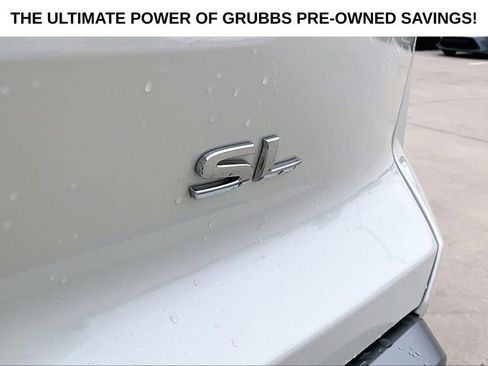 Used 2024 Nissan Pathfinder SL FWD image 36
