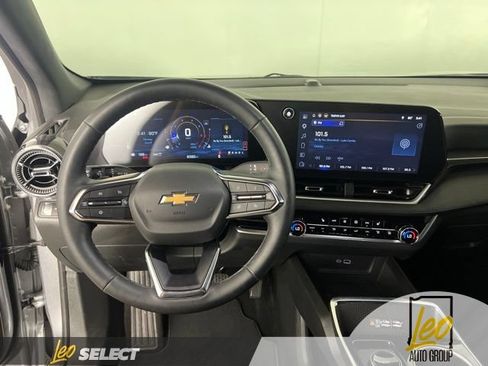 Used 2026 Chevrolet Equinox LT w/ Convenience Package II AWD/4WD image 15