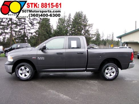 Used 2017 RAM 1500 ST w/ SXT Appearance Group image 5