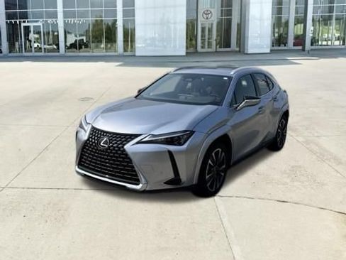 Used 2026 Lexus UX 300h AWD w/ Accessory Package (2T) image 15