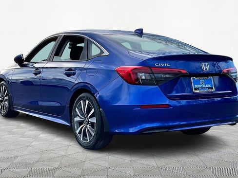 Used 2022 Honda Civic EX image 5