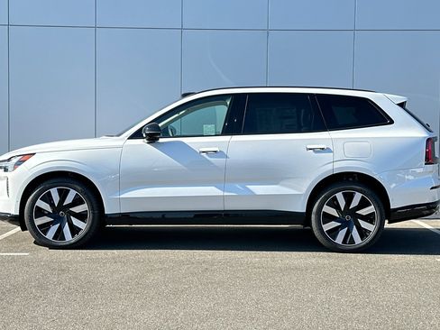 New 2025 Volvo EX90 Plus w/ Protection Package Premier image 2
