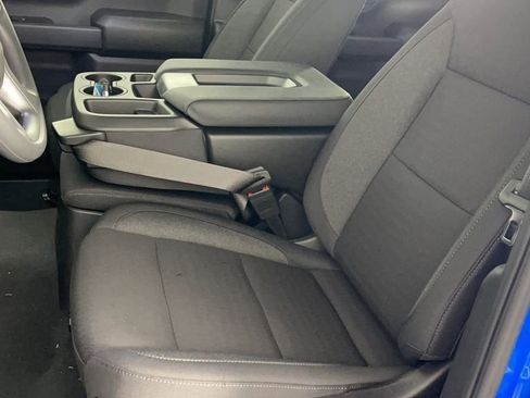 New 2025 Chevrolet Silverado 1500 Custom image 13