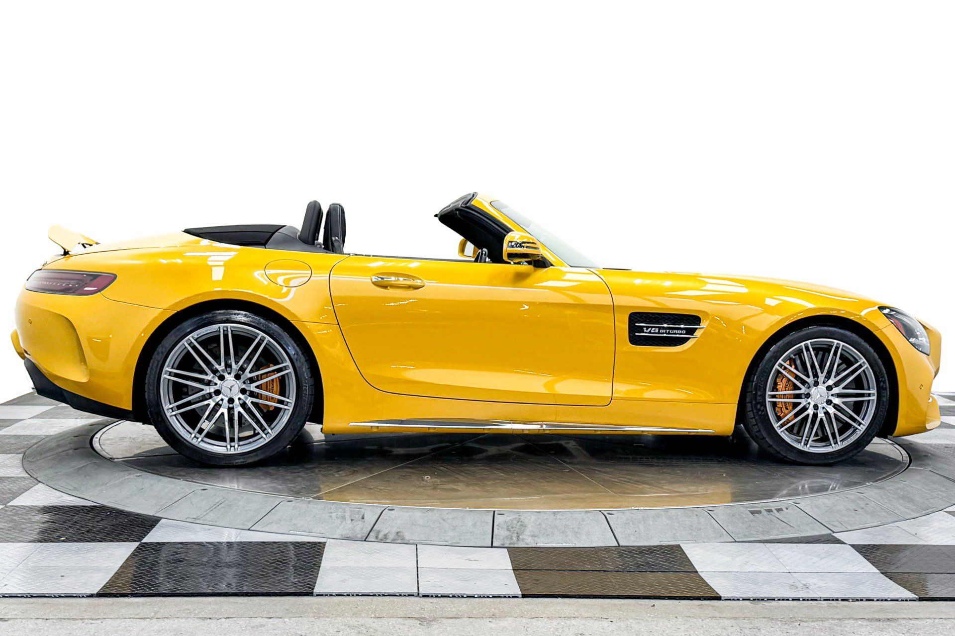 Used 2020 Mercedes-Benz AMG GT C image 37