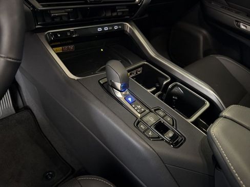 Certified 2026 Lexus TX 350 AWD w/ Technology Package image 18