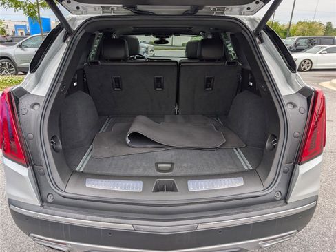 Used 2020 Cadillac XT5 Premium Luxury FWD image 13