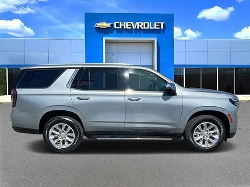 Used 2025 Chevrolet Tahoe Premier image 2