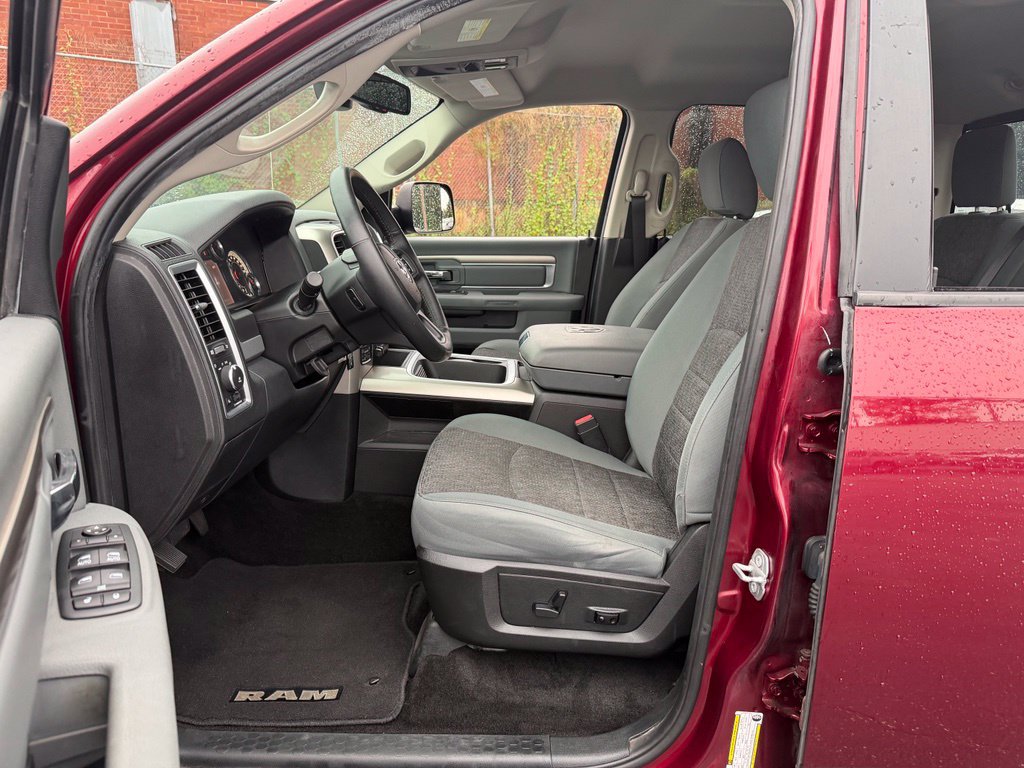 Used 2016 RAM 1500 Big Horn AWD/4WD image 19