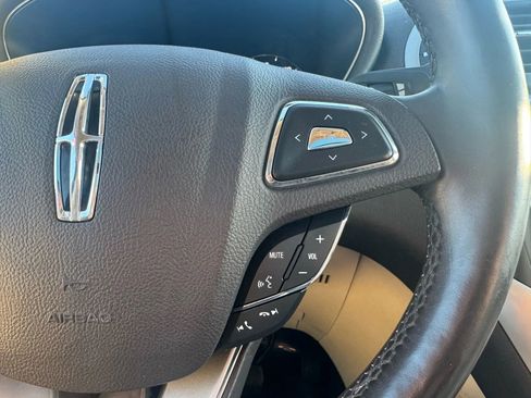 Used 2016 Lincoln MKC Reserve w/ Lincoln MKC Climate Package image 25