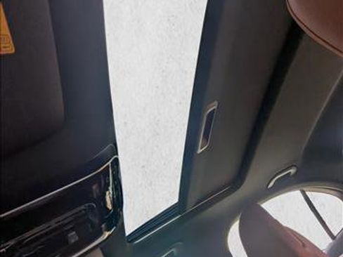 Used 2026 Mercedes-Benz C 300 Sedan image 12