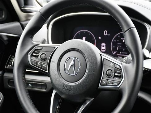Certified 2026 Acura MDX FWD w/ Technology Package image 18