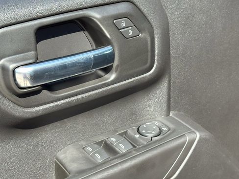 New 2026 Chevrolet Silverado 1500 Custom w/ LPO, Dark Essentials Package image 9